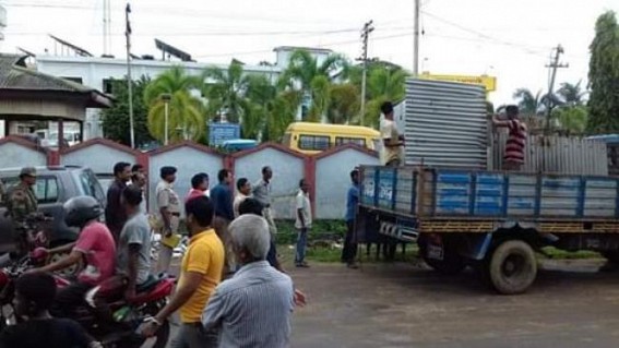 Govt lands occupied by shops recovered Govt lands occupied by shops recovered